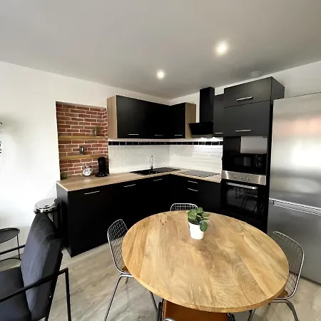 Ferienwohnung Le Contemporain Nîmes Exterior foto