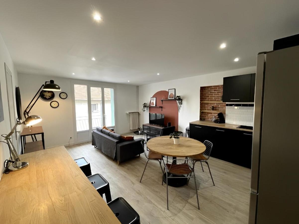 Le Contemporain Apartment